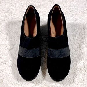 Gentle Souls Wedge Black Suede Shoes